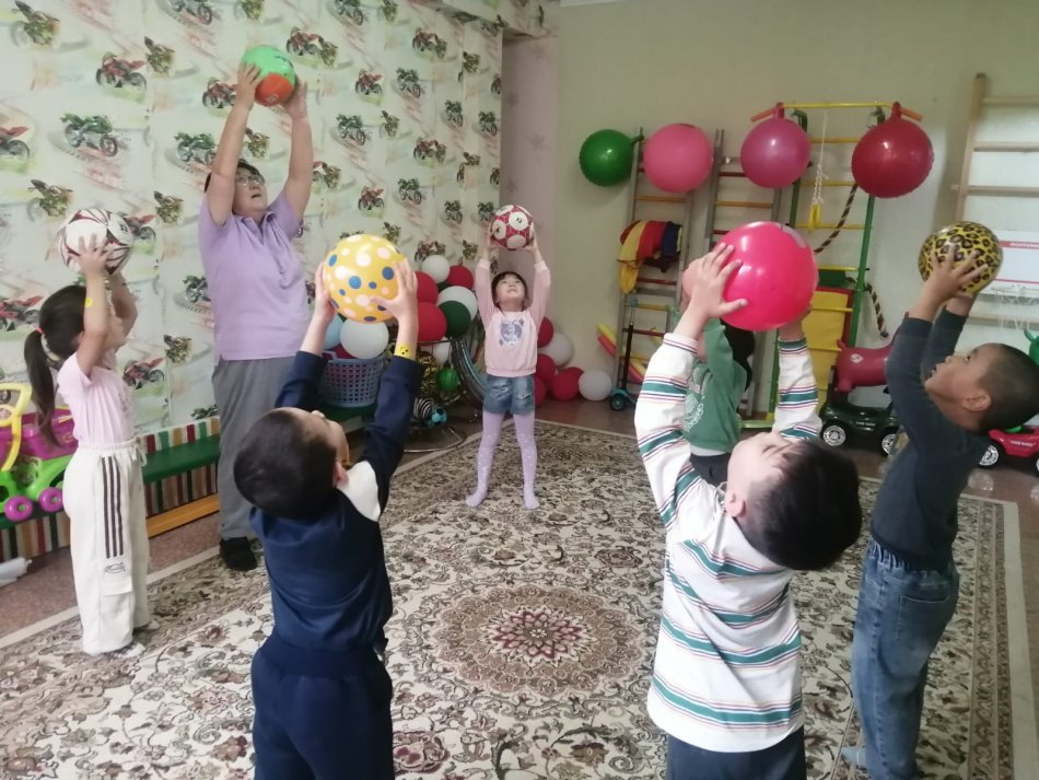 •	«Мамандар кеңес береді» айдары